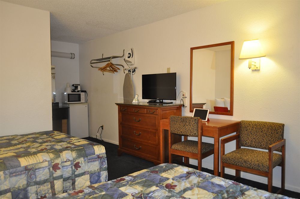 6-ventura, Ca - Downtown Hotel 3*
